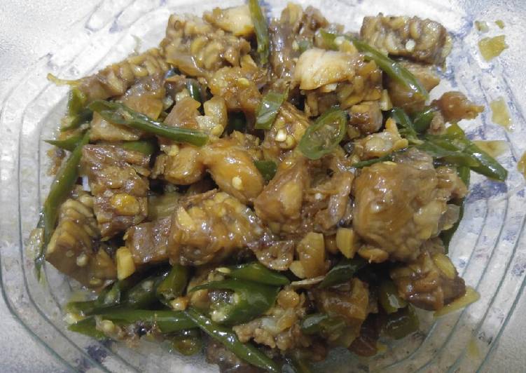 Tempe ayam suir tumis pedas