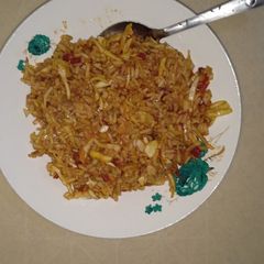A picture of Fried rice with cabbage.