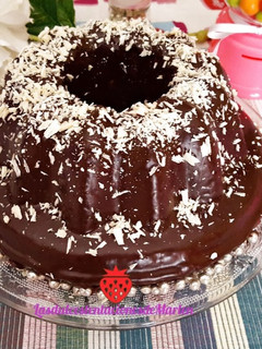 Foto principal de Bizcocho de chocolate calado con almíbar de naranja