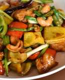 ไก่ผัดเม็ดมะม่วง
