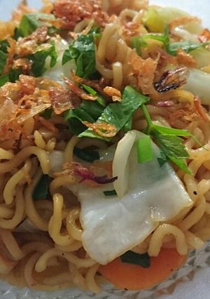 Foto resep Mi goreng ndeso (yg biasa ada di acara slametan)