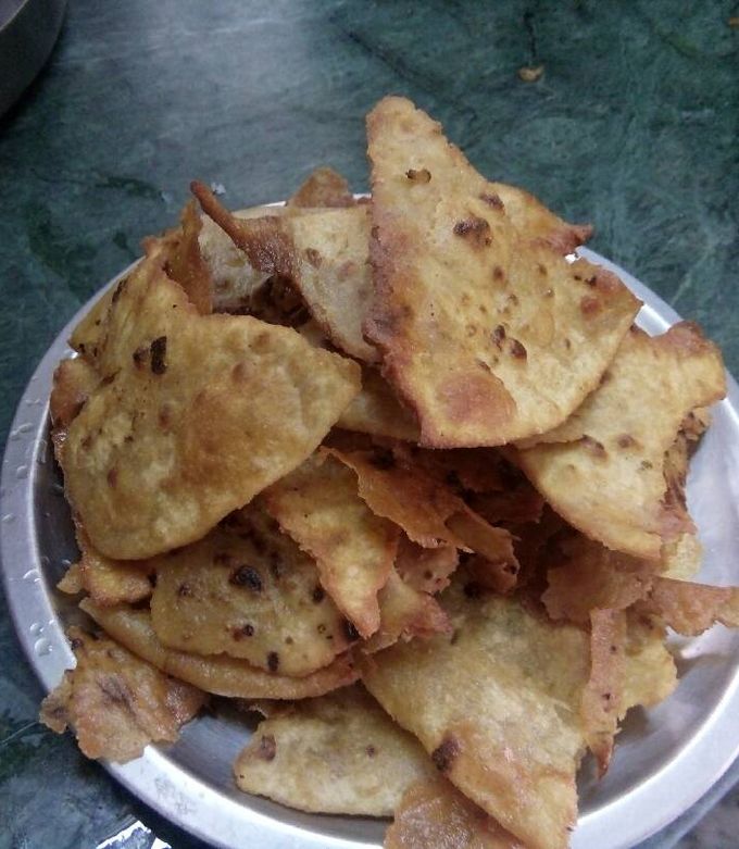 A picture of Fried Roti... Left over roti recipe.
