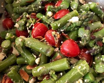 Easy Fast Cooking Asparagus tomato and feta salad with balsamic vinaigrette Delicious Perfect