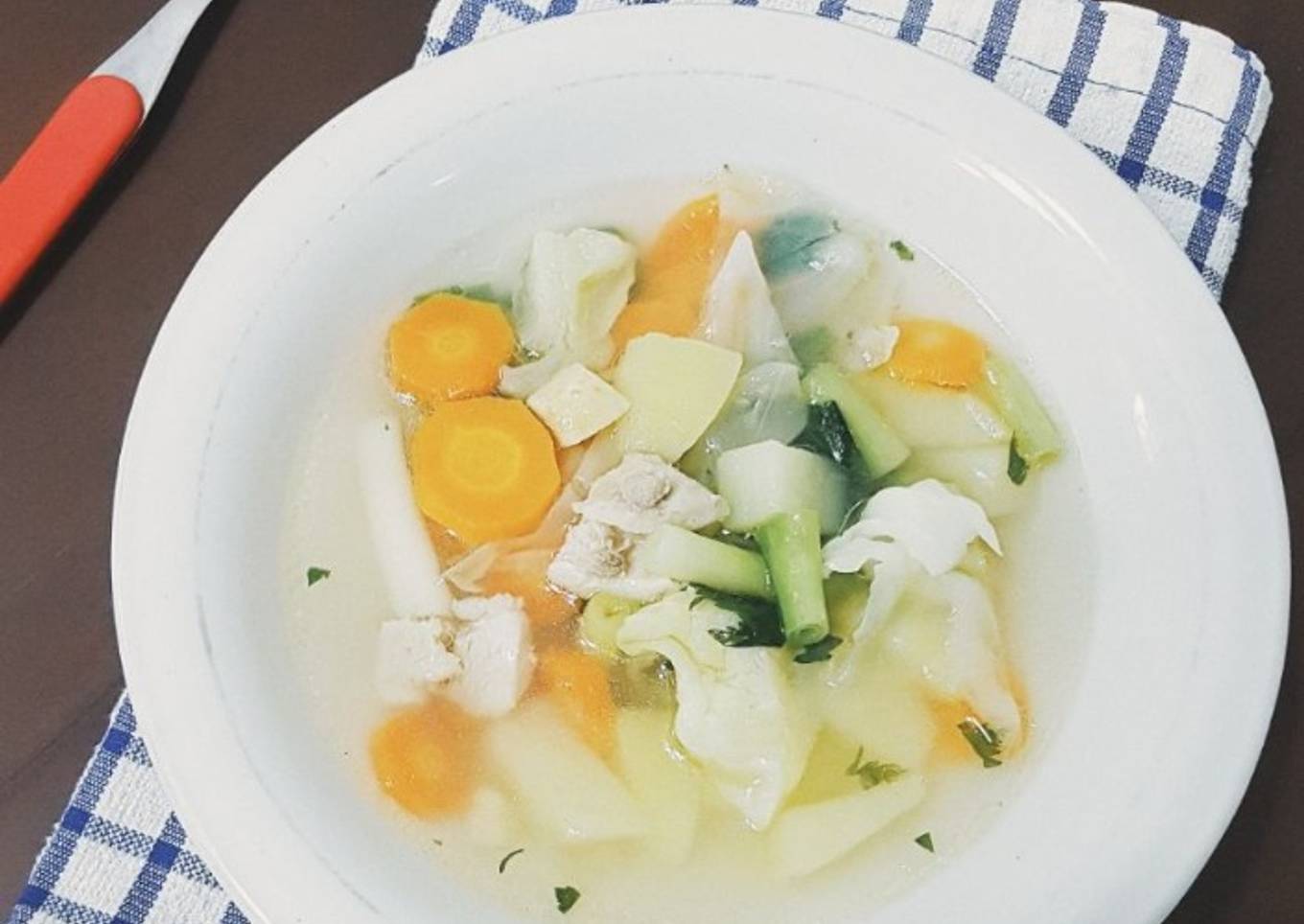 Sup ayam ala mama