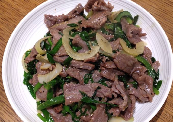 Recipe: Delicious Beef with Chives