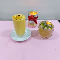 Mango lassi A picture of Mango lassi.