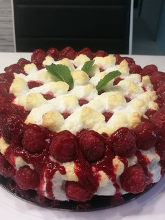 Dia-Wellness csökkentett szénhidráttartalmú málnás túrótorta recept fotója