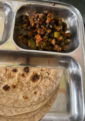 ભીંડા નું શાક રેસીપી મુખ્ય ફોટો