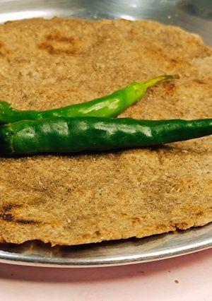 A picture of Bajra Roti.