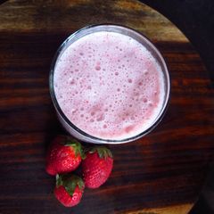 A picture of Chilled Strawberry Milkshake.