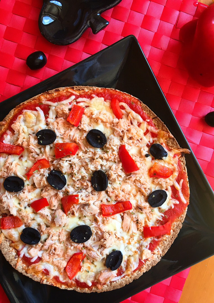 Una foto de Pizza fit de atún