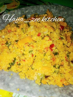 Jolof din couscous me karas ainihin hoton girkin