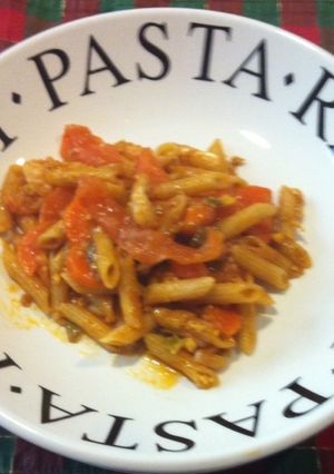 Una foto de Pasta con sabor thai