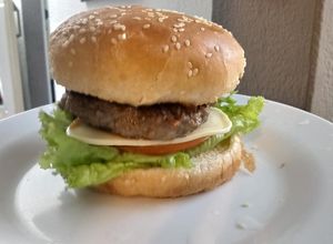 Una foto de Hamburguesa al Cuadrado