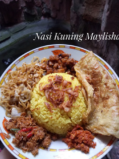 Foto resep Nasi Kuning Ricecooker