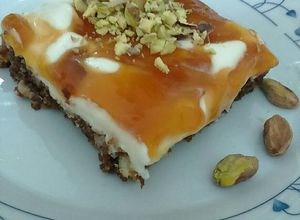 صورة لوصفة حلى الكيك مع صوص الكراميل