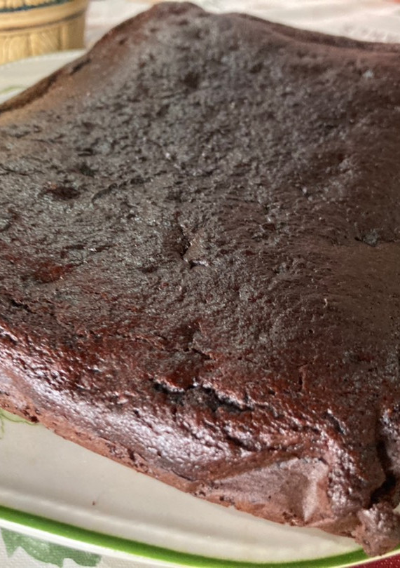 Una foto de Brownie de plátano con nueces