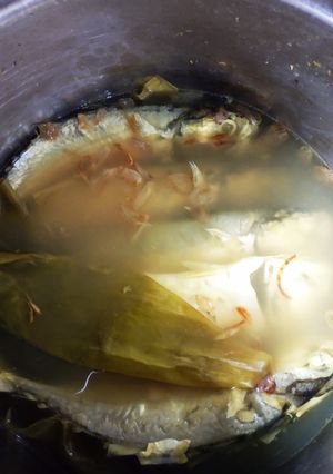Foto resep Pindang ikan with daun pisang