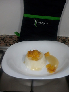 Una foto de Panacotta con melocotón: