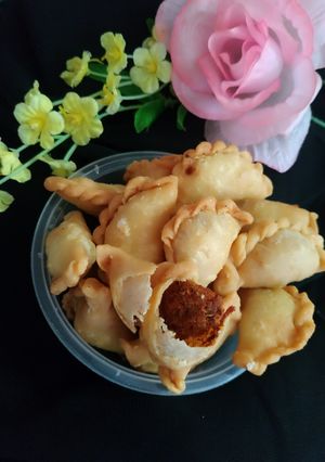 Foto resep Pastel mini isi abon Lembut dan Renyah