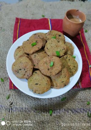 A picture of Pearl millet flour fritters.