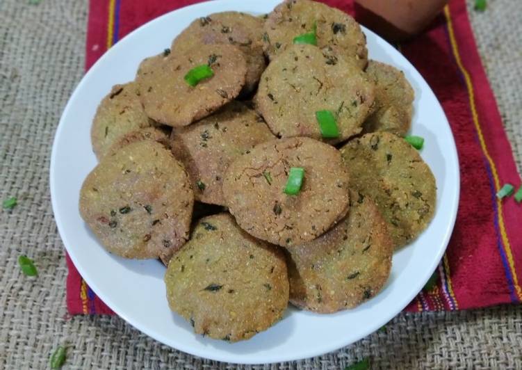 Steps to Prepare Perfect Pearl millet flour fritters