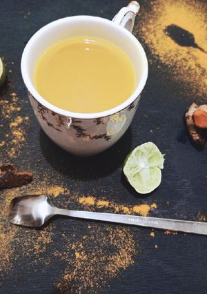 A picture of Turmeric detox shots.