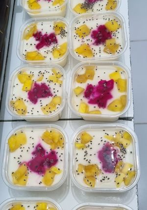 Foto resep Puding Sutra Topping Buah Segar