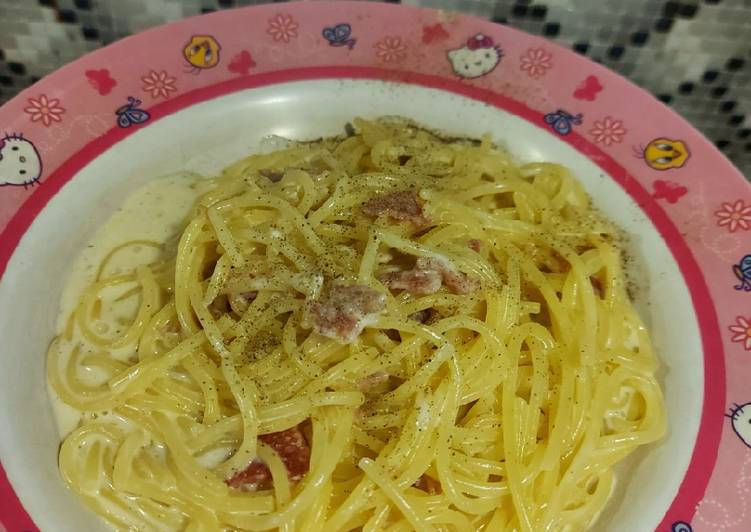 Bagaimana Menyiapkan Spaghetti Carbonara Anti Gagal