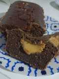 Budín integral de chocolate con corazón bon o bon sin azúcar