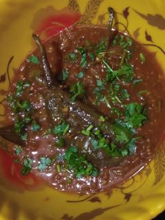 बैंगन मसाला (baigan masala recipe in hindi) रेसिपी मुख्य फोटो