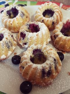 Áfonyás mini kuglóf recept fotója