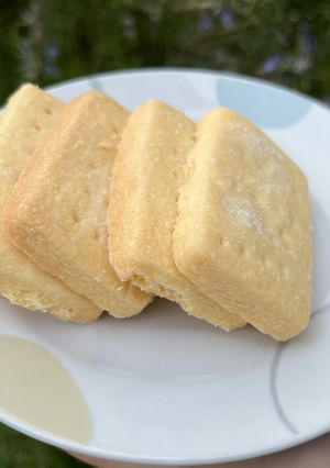 Una foto de Shortbread (galletitas de manteca típica de Escocia 🏴󠁧󠁢󠁳󠁣󠁴󠁿)