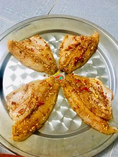 Hình của món Khô cá điêu hồng.