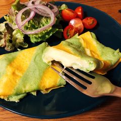 A picture of ★Striped cheese omelet★.