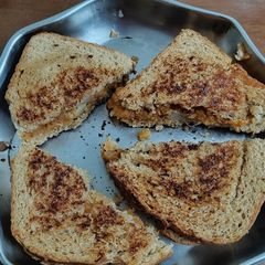 A picture of Aloo Stuffed Wheat Bread Sandwich.