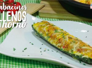Foto principal de Calabacines rellenos de pollo, verduras y queso
