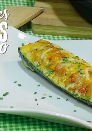 Foto principal de Calabacines rellenos de pollo, verduras y queso