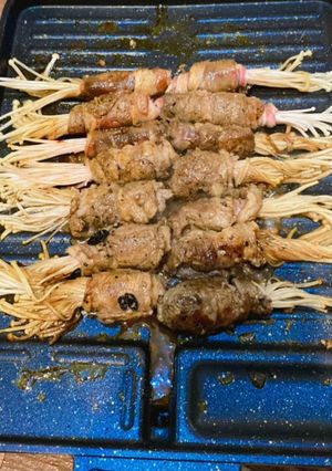 Foto resep Beef Enoki Mushroom Rolls