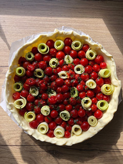 Une photo de Tarte provençale 🍅