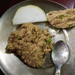A picture of Stuffed Ash gourd.
