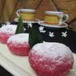 Donat Buah Naga Merah