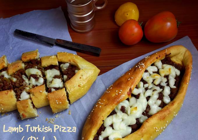 Langkah Mudah untuk Menyiapkan Lamb Turkish Pizza (Pide), Bisa Manjain Lidah