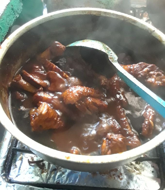 Una foto de Pollo a los 4 chiles Rosa María