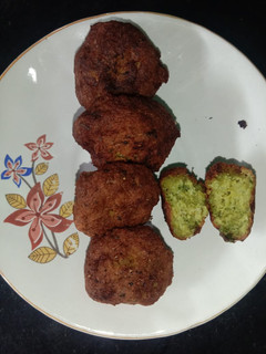 மட்டன் கைமா பால்ஸ் (Mutton kaima balls recipe in tamil) செய்முறை முக்கிய புகைப்படம்