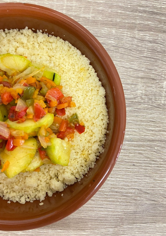 Una foto de Cous-cous con verduras Sabor Cookpad