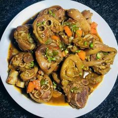 A picture of Hot Turkey stew.