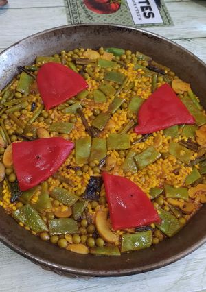 Una foto de Paella vegana