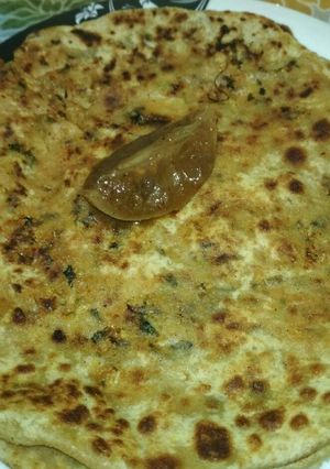 A picture of Mooli methi ke paratha.