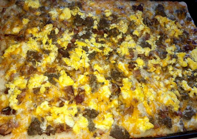 Breakfast pizza